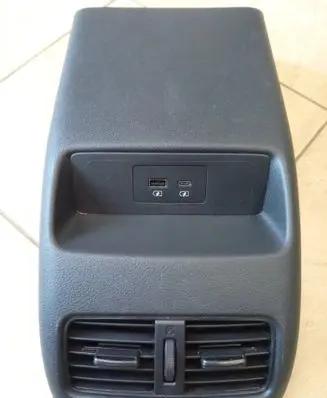 Nissan Qashqai J12 Rear air vent grill 969306UN1A NE70196