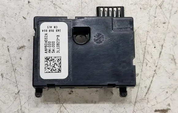 Seat Ibiza IV (6J,6P) Steering angle sensor 1K0959654