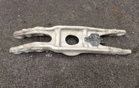 Mercedes-Benz GLC X253 C253 Rear upper control arm/wishbone A2053300