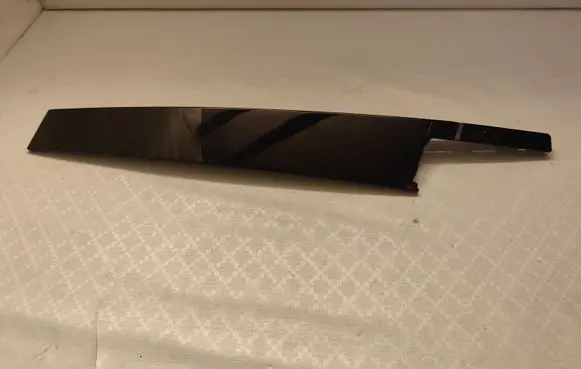 Audi Q5 SQ5 Front door glass trim molding 80A837902