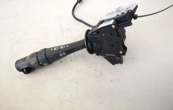 Cadillac CTS Indicator stalk gm25743472