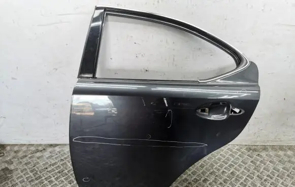 Lexus IS 220D-250-350 Rear door