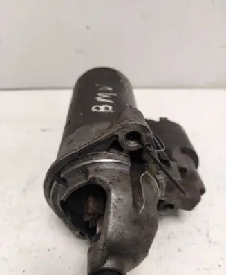 BMW 5 E39 Starter motor 1005821830