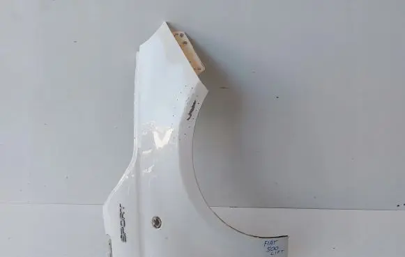 Fiat 500 Fender