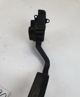 Peugeot Boxer Accelerator throttle pedal 1369473080