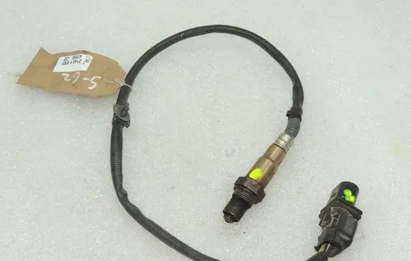 Suzuki SX4 S-Cross Lambda probe sensor 1821362M00 1821362M01
