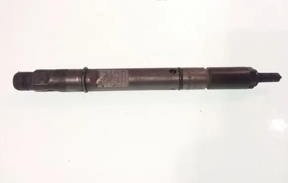 Audi A6 S6 C5 4B Fuel injector 059130201B