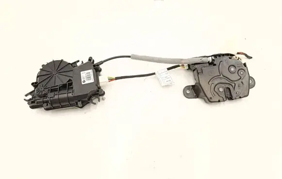 BMW 2 F45 Tailgate/trunk/boot lock/catch/latch 7348531 7348530