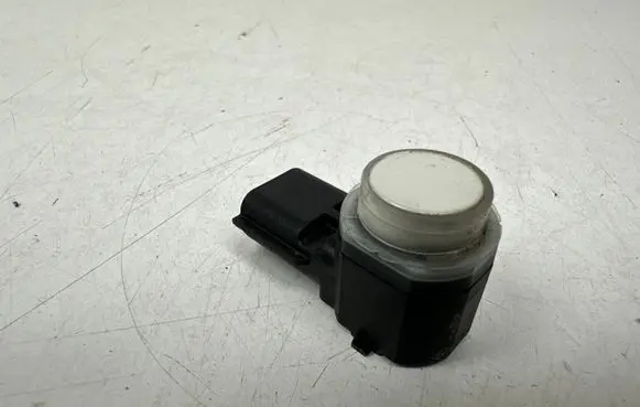 Nissan Leaf II (ZE1) Parking PDC sensor 284383WS0A 284383WS4A N3059420400