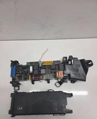 Mercedes-Benz CLA C117 X117 W117 Fuse box set A2465402614