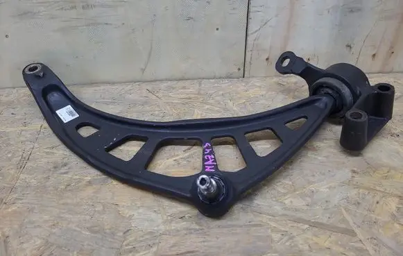 Mini Cooper Countryman R60 Front lower control arm/wishbone 9806519