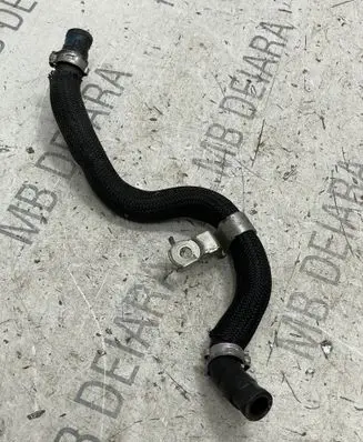 Mercedes-Benz V Class W447 Engine coolant pipe/hose A6510701081