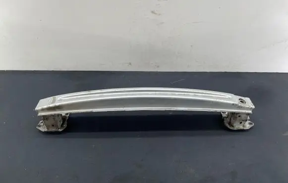 Skoda Superb B6 (3T) Front bumper cross member