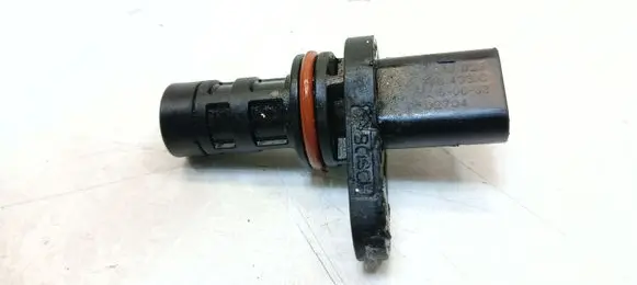 Audi TT TTS RS Mk3 8S Crankshaft position sensor 0261210329