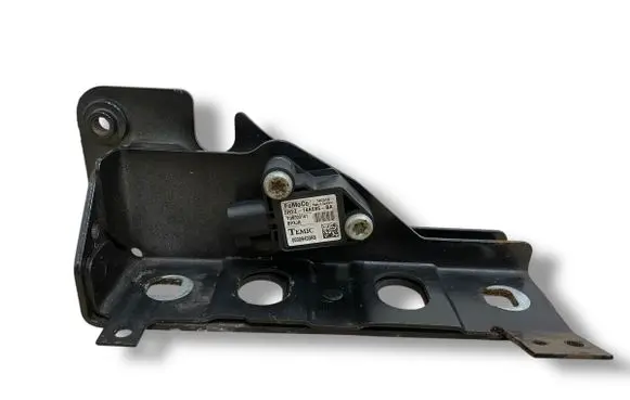 Radiator support slam panel bracket