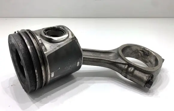 Fiat Ducato Piston with connecting rod 