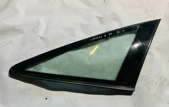 Opel Vectra B Rear side window