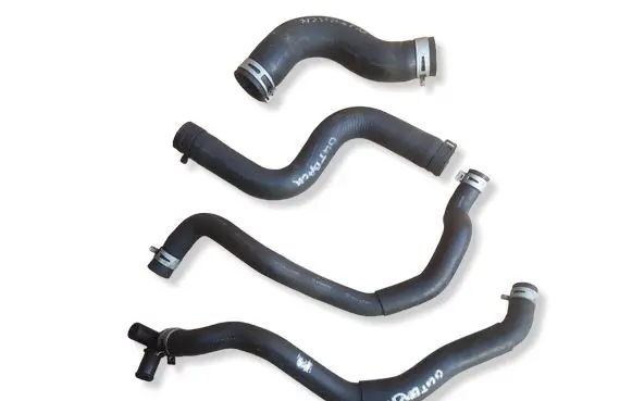 Subaru Outback Engine coolant pipe/hose 