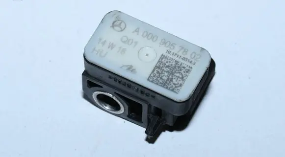 Mercedes-Benz B W246 W242 Airbag deployment crash/impact sensor A0009057802