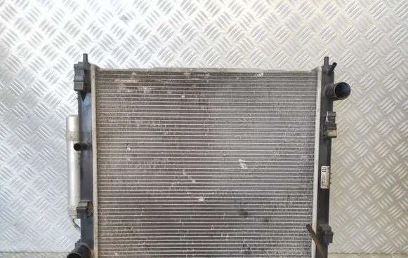 Nissan Juke I F15 Coolant radiator 21410BA62A