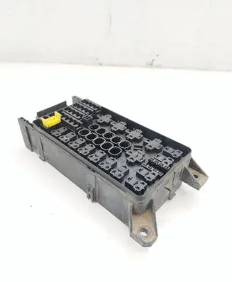 KIA Sedona Fuse module 0k52y66760 1001724003 G052Y0107230041