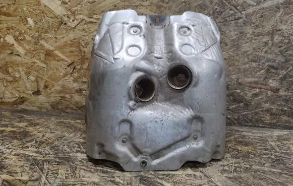 BMW 7 F01 F02 F03 F04 Heat shield in engine bay 757699805