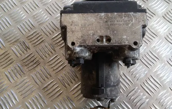 Audi A6 S6 C4 4A ABS Pump 0265218011 4A0614111G