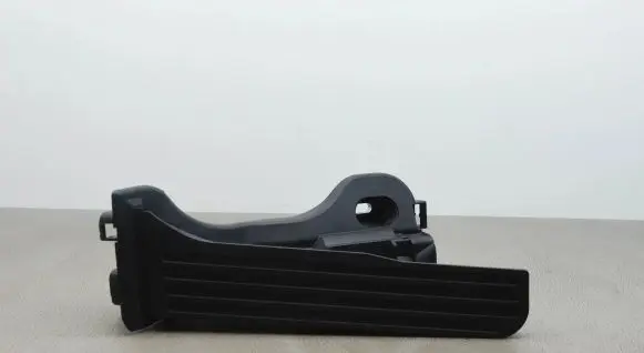 Volkswagen Jetta VI Accelerator throttle pedal 1K1723503AR