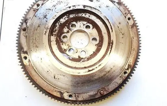 Volkswagen Golf V Flywheel r0301052710