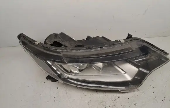 Mitsubishi Outlander Headlight/headlamp 4BX15 8301C8