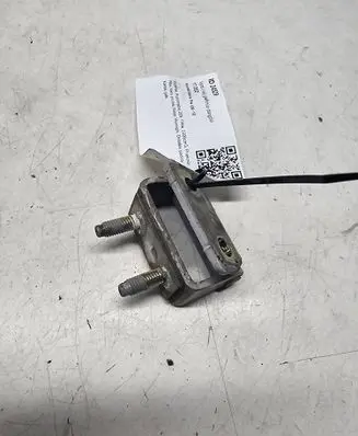 Hyundai Santa Fe Tailgate/trunk/boot hinge