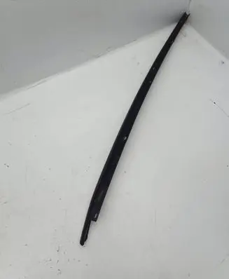 Chrysler Sebring (ST-22 - JR) Windshield trim 04805461AC