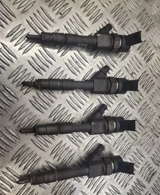 Fuel injectors set