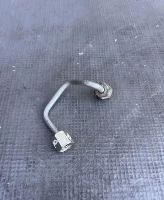 Audi Q5 SQ5 Fuel injector supply line/pipe 