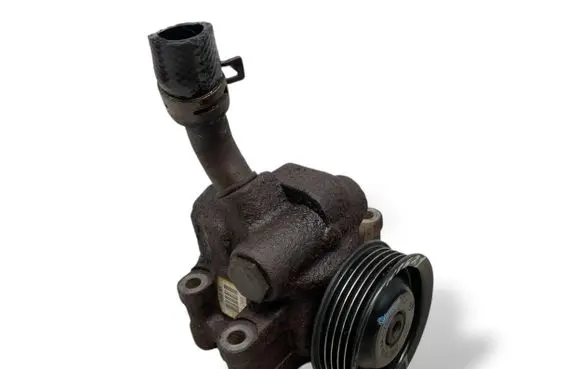 Ford Fiesta Power steering pump 2S6E3A733AA 7FD2830