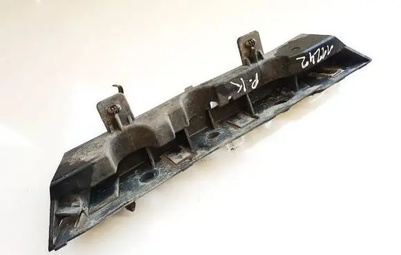 Citroen C5 Front bumper mounting bracket 9681058880