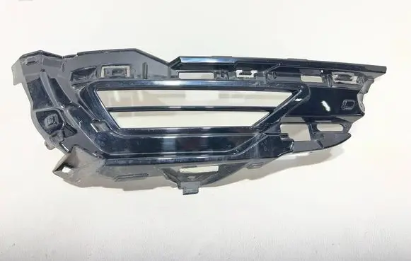 Volvo XC60 Front bumper lower grill 32234968