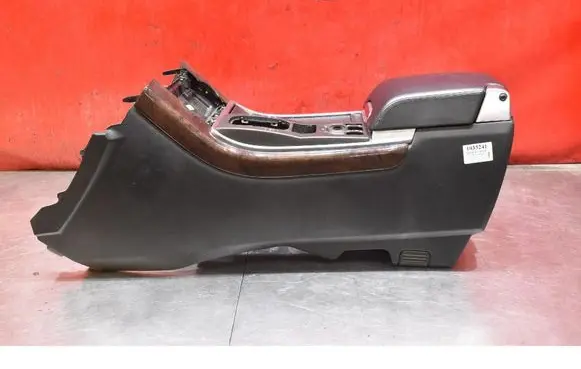 Land Rover Range Rover Sport L320 Center console
