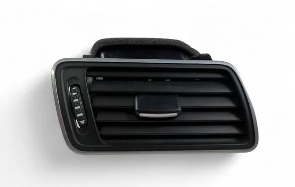 Volkswagen PASSAT B7 Dashboard air vent grill cover trim 3AB819702A