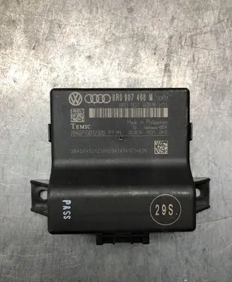 Audi A4 S4 B8 8K Gateway control module 8R0907468M