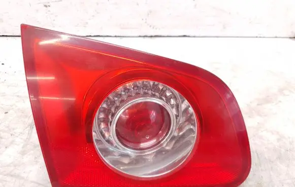 Volkswagen PASSAT B6 Tailgate rear/tail lights 3C9945093