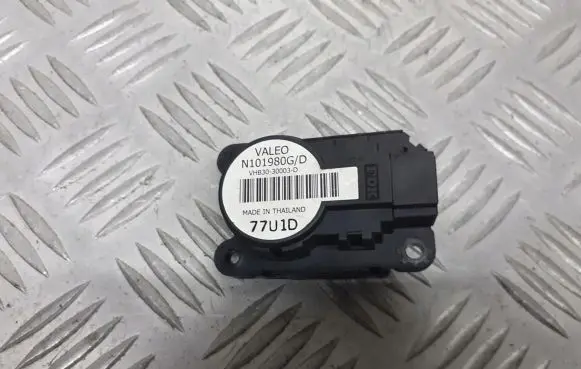 Renault Scenic II - Grand scenic II Central body control module