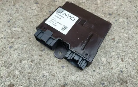 Volvo XC40 Tailgate/trunk control unit/module 32130064 8888895898 C71085104