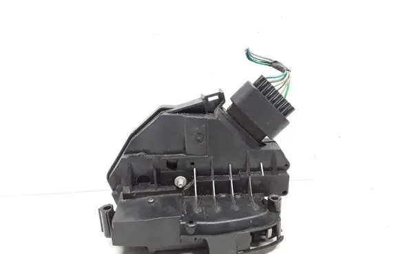 Volvo V60 Front door lock 31301740
