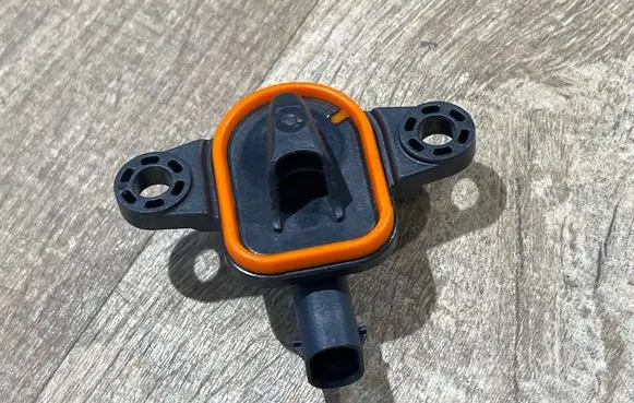 Jaguar F-Pace Airbag deployment crash/impact sensor FK7214C676AA
