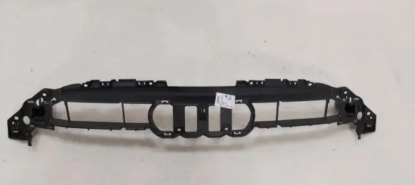 Audi A3 S3 8V Front bumper upper radiator grill 8V3853949