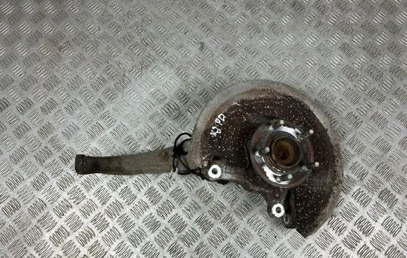 Jaguar XJ X350 Front wheel hub