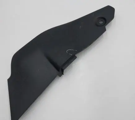 Nissan Leaf II (ZE1) Other interior part 689215SH0B