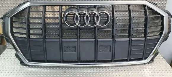 Audi Q3 F3 Front grill 83A853651A
