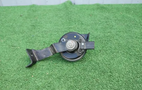 Audi A6 S6 C7 4G Horn signal 4G0951229 4G0951223